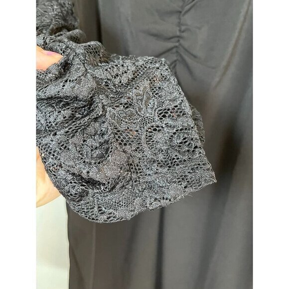 Torrid Top Women 3X Black Pullover Crepe Lace Neutral Whimsygoth Fairy Western - Picture 4 of 14